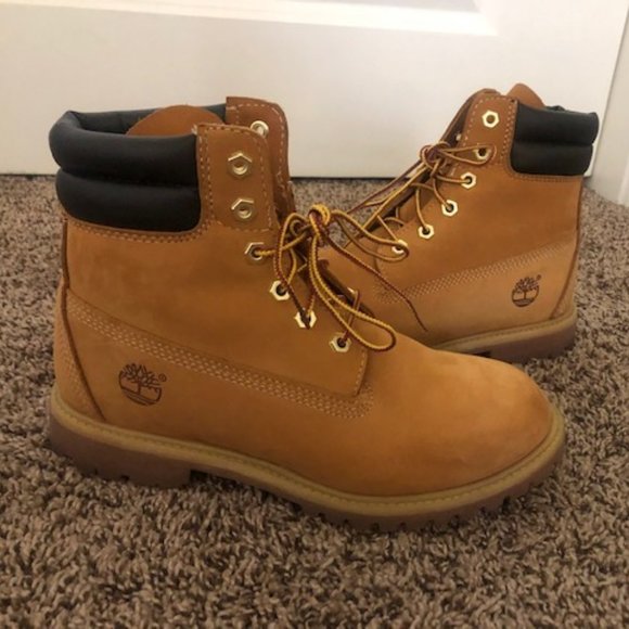 OFFICIAL Timberland [Like NEW] Waterproof Boots - Picture 1 of 7